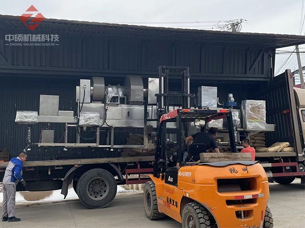 電子周轉(zhuǎn)盤(pán)清洗烘干疊盤(pán)一體機(jī)發(fā)貨實(shí)拍